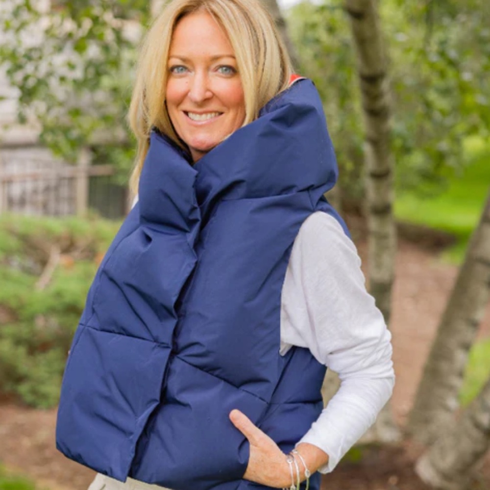 Waterproof Puffer Vest | Pretty Rugged - Picture 5 of 6